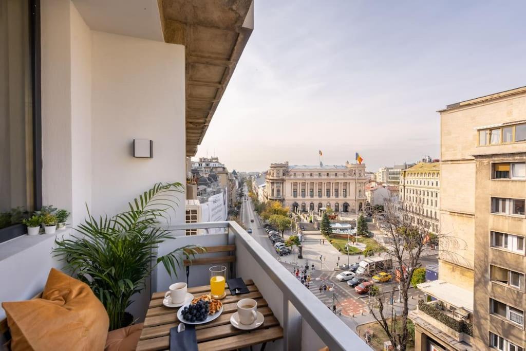 בוקרשט Sunny 2Br Flat - Top Location - Stunning Views מראה חיצוני תמונה